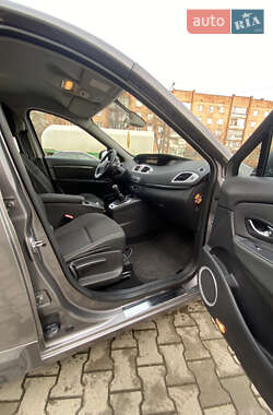 Минивэн Renault Scenic 2011 в Дубно