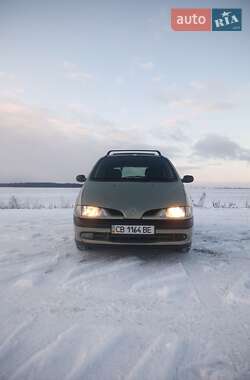 Минивэн Renault Scenic 1999 в Ичне