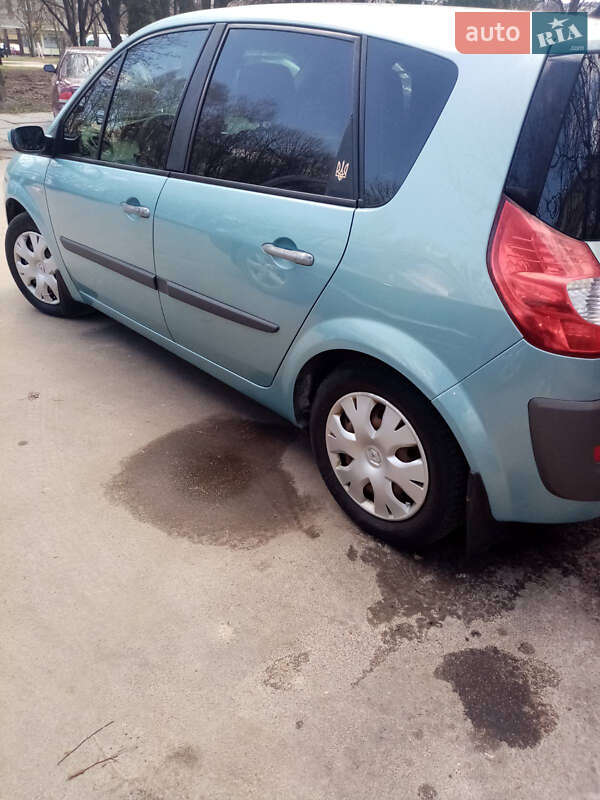 Мінівен Renault Scenic 2008 в Львові