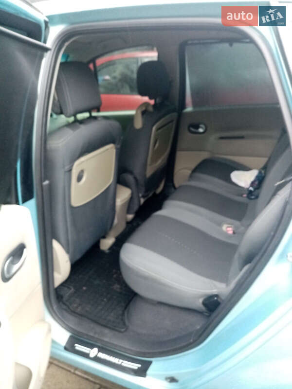 Мінівен Renault Scenic 2008 в Львові