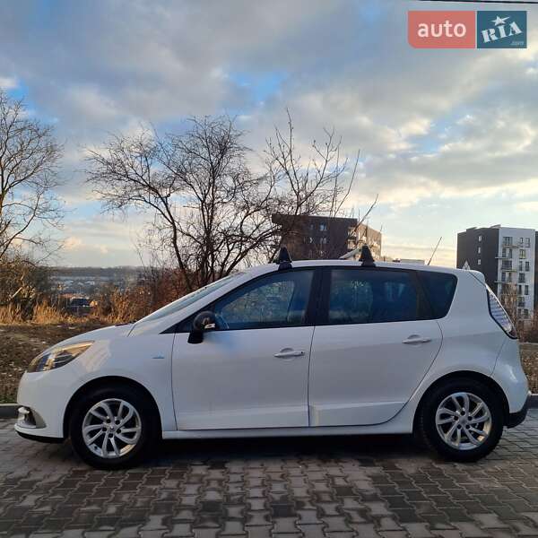 Минивэн Renault Scenic 2015 в Львове
