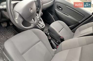 Минивэн Renault Scenic 2011 в Глобине