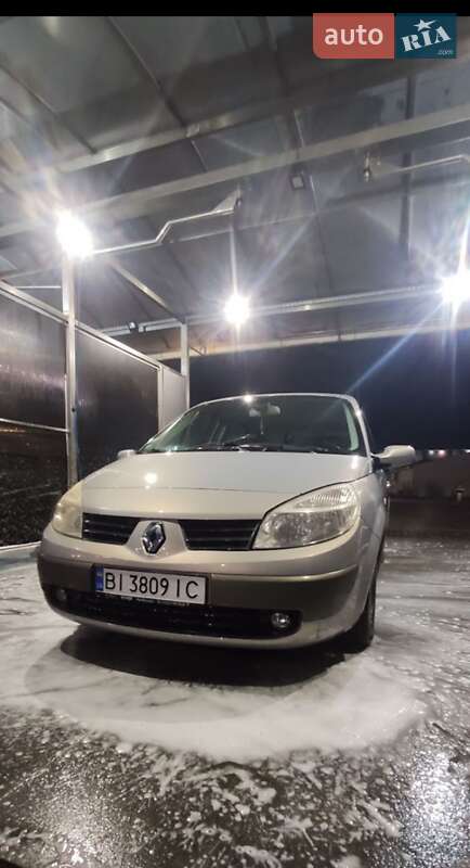 Минивэн Renault Scenic 2005 в Полтаве