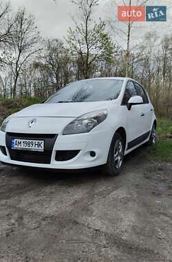 Минивэн Renault Scenic 2009 в Звягеле