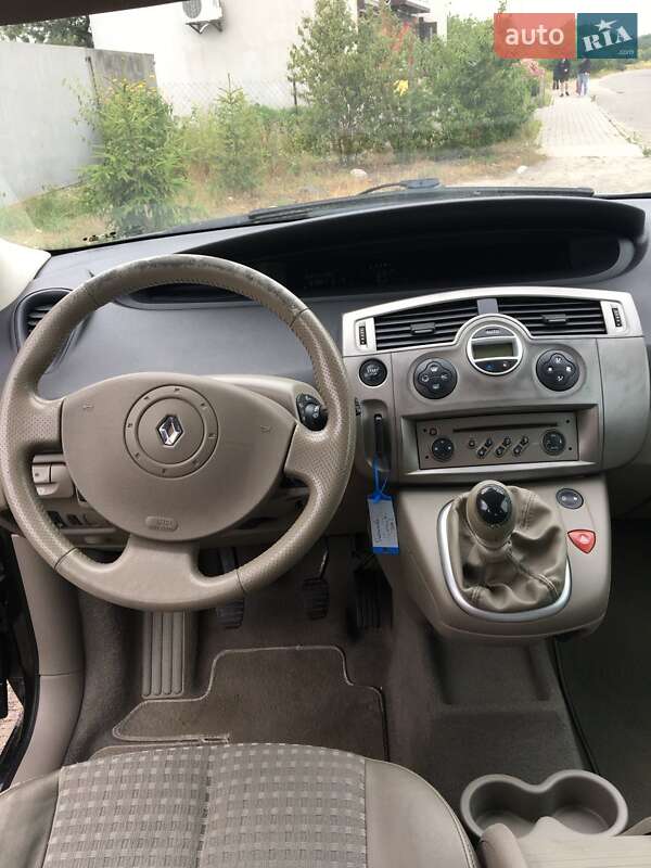 Минивэн Renault Scenic 2005 в Луцке