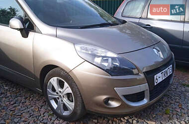 Минивэн Renault Scenic 2010 в Львове