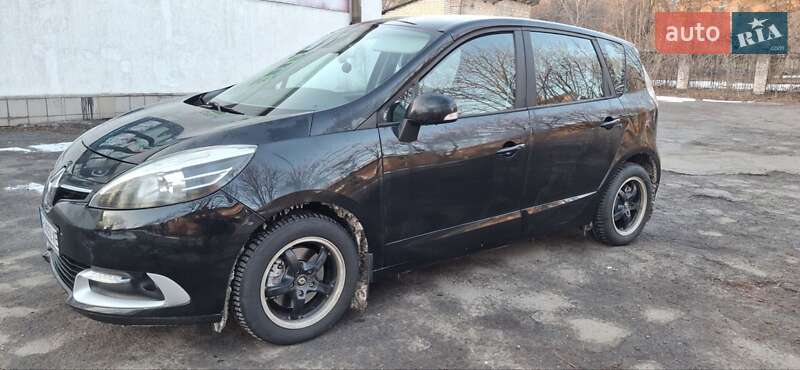 Мінівен Renault Scenic 2013 в Кривому Розі