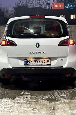 Мінівен Renault Scenic 2012 в 