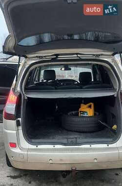 Минивэн Renault Scenic 2007 в 