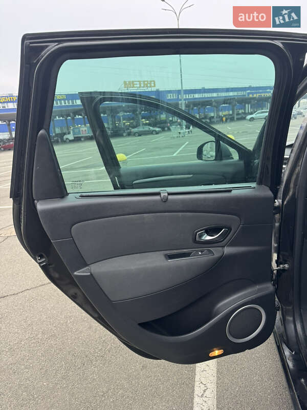 Минивэн Renault Scenic 2010 в Киеве фото 14 Минивэн Renault Scenic 2010 в Киеве