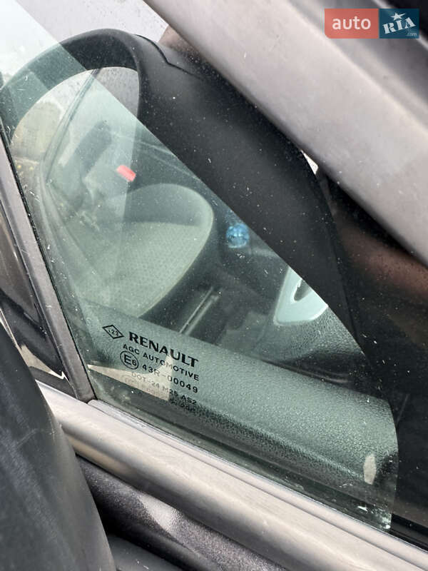 Минивэн Renault Scenic 2010 в Киеве фото 23 Минивэн Renault Scenic 2010 в Киеве