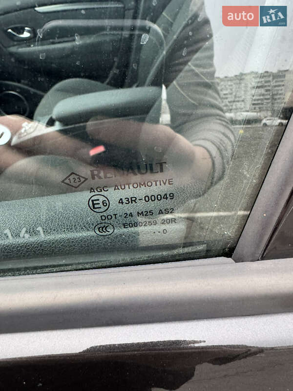 Минивэн Renault Scenic 2010 в Киеве фото 26 Минивэн Renault Scenic 2010 в Киеве