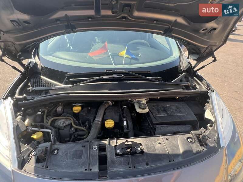 Минивэн Renault Scenic 2009 в Вишневом