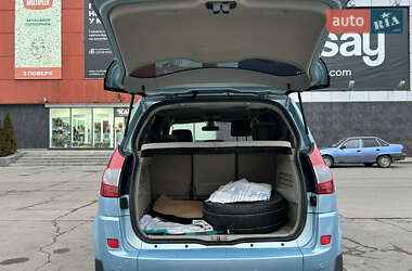 Минивэн Renault Scenic 2006 в 