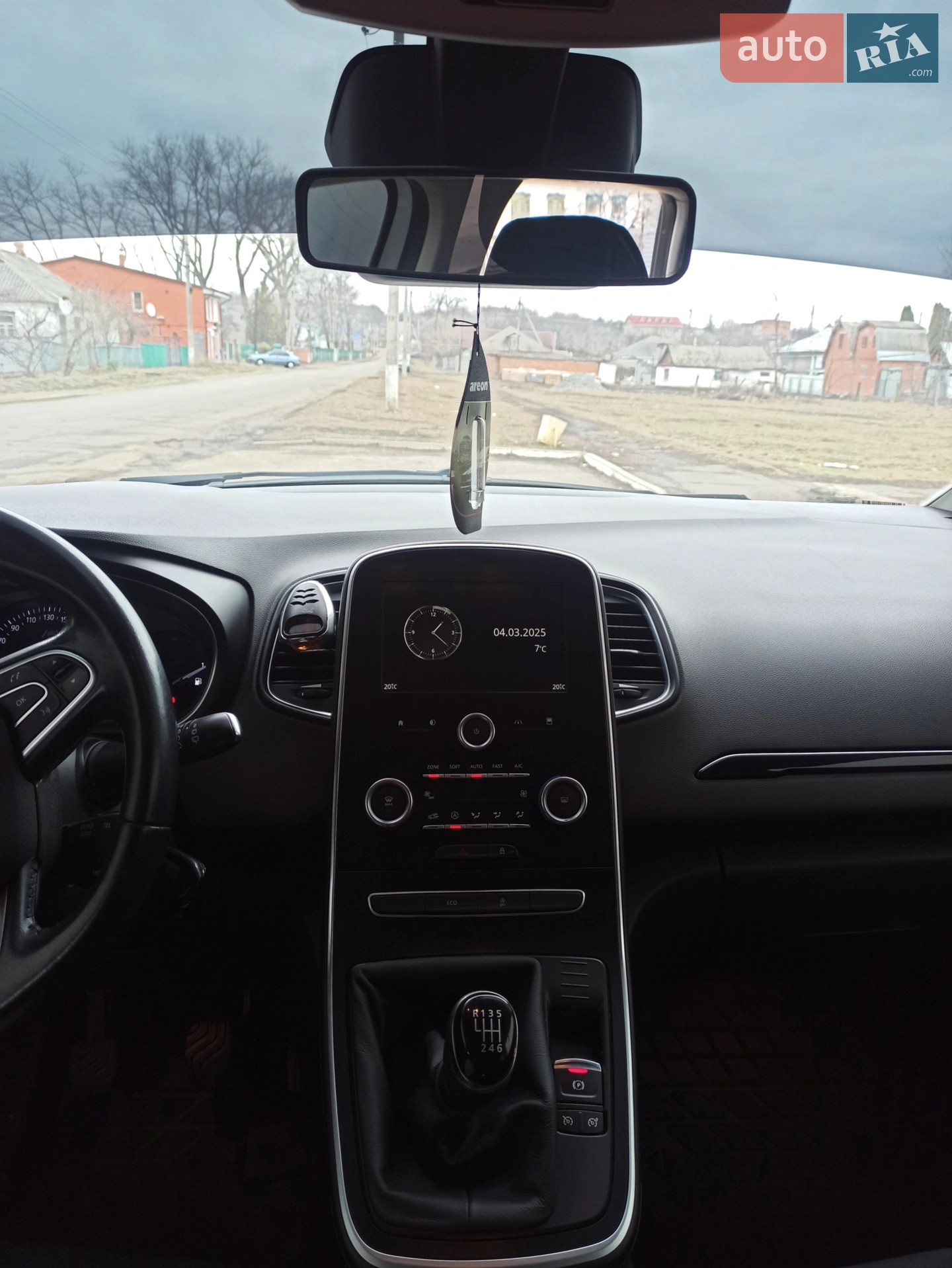 2017 Renault Scenic - мініатюра 23