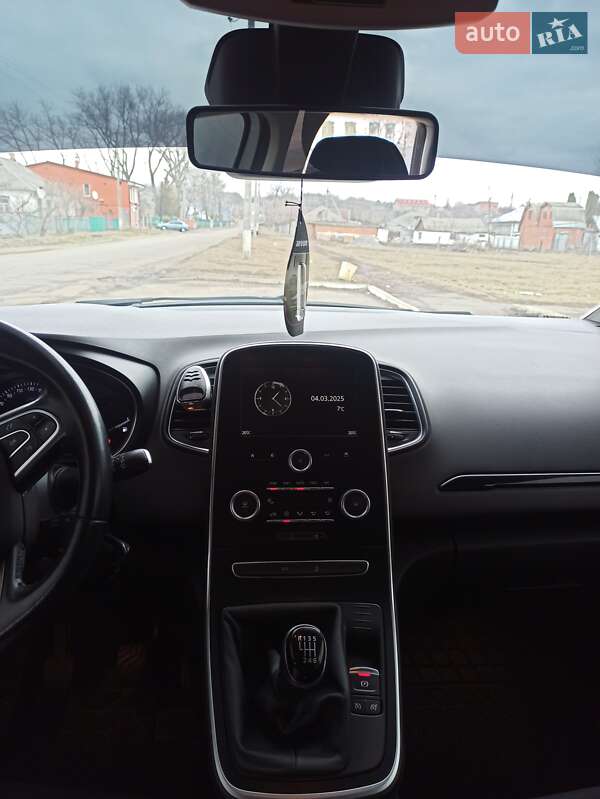 Минивэн Renault Scenic 2017 в Кобеляках фото 22 Минивэн Renault Scenic 2017 в Кобеляках