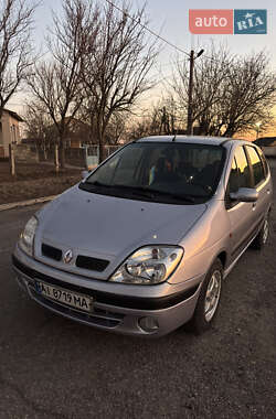 Минивэн Renault Scenic 2000 в Сквире