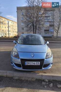 Минивэн Renault Scenic 2010 в Глухове