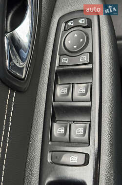 Мінівен Renault Scenic 2015 в 