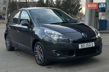 Мінівен Renault Scenic 2009 в Дубні