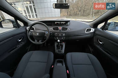 Мінівен Renault Scenic 2009 в Дубні