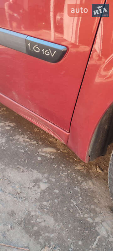 Мінівен Renault Scenic 2004 в Моршині