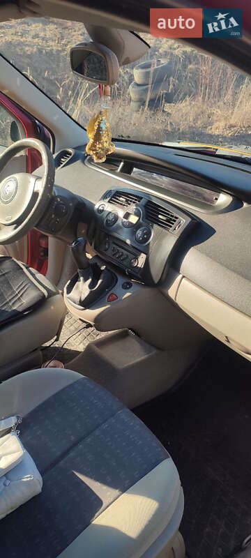 Мінівен Renault Scenic 2004 в Моршині