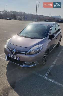 Минивэн Renault Scenic 2014 в Киеве