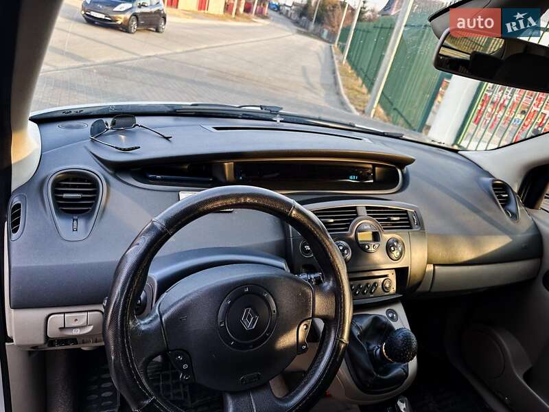 Минивэн Renault Scenic 2006 в Киеве