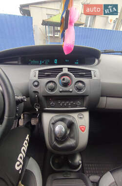 Минивэн Renault Scenic 2007 в 