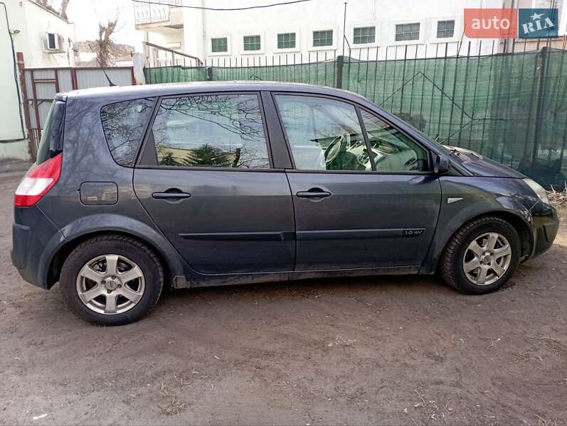 Минивэн Renault Scenic 2006 в Черкассах