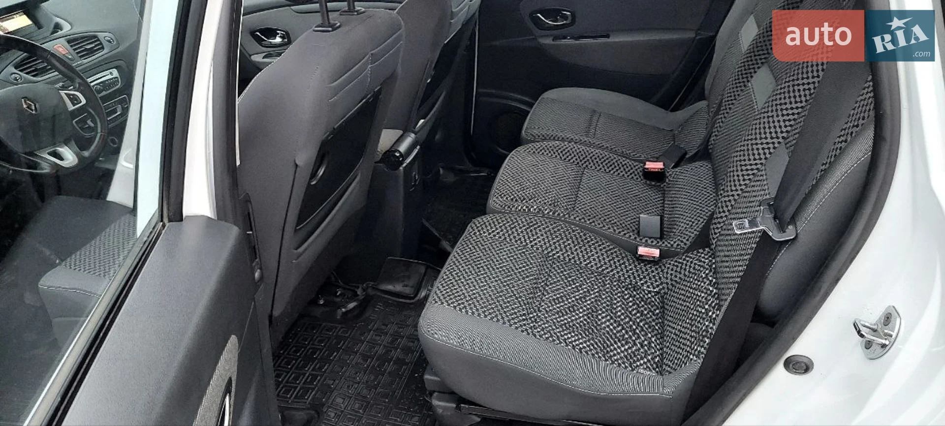 2011 Renault Scenic - мініатюра 14