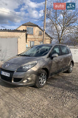 Мінівен Renault Scenic 2010 в Богодухіву