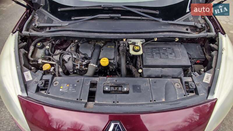 Минивэн Renault Scenic 2012 в Днепре