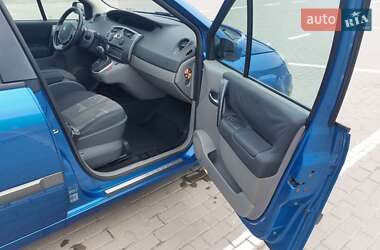 Минивэн Renault Scenic 2005 в 