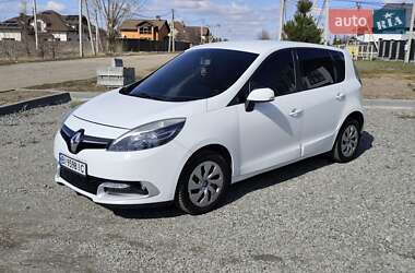 Минивэн Renault Scenic 2015 в 