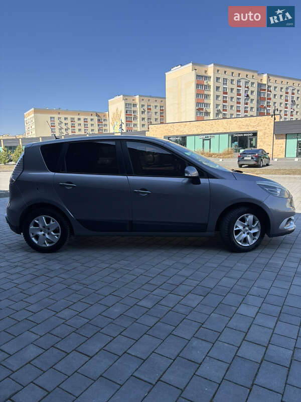 Мінівен Renault Scenic 2012 в Хмельницькому