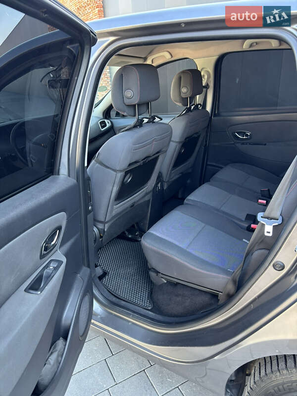 Мінівен Renault Scenic 2012 в Хмельницькому