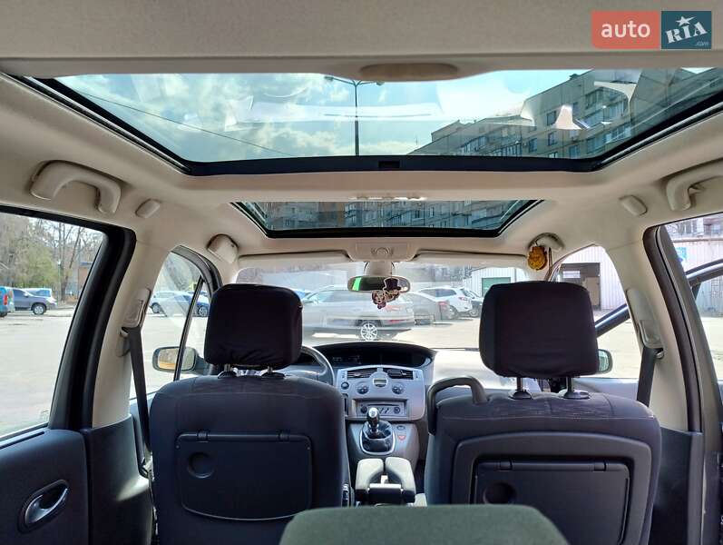 Минивэн Renault Scenic 2007 в Харькове