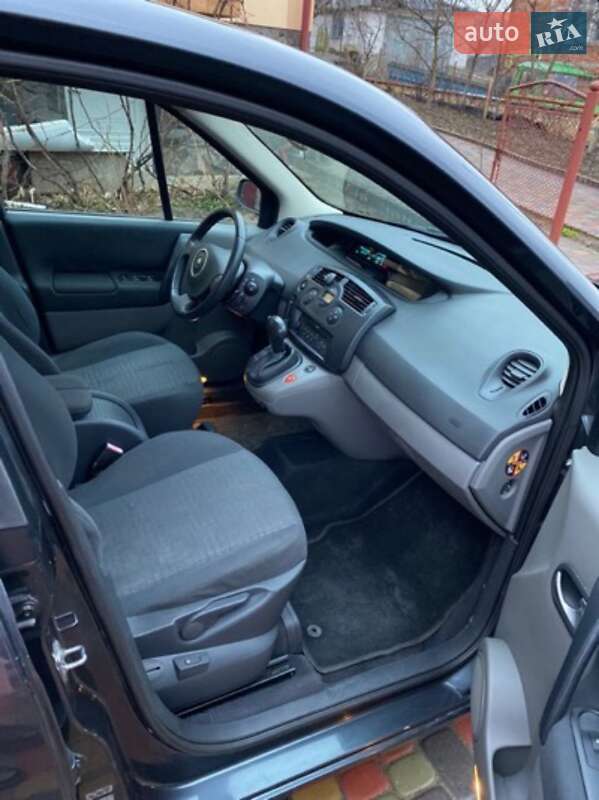 Мінівен Renault Scenic 2007 в Бережанах