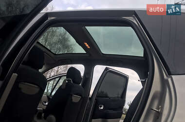 Мінівен Renault Scenic 2004 в 
