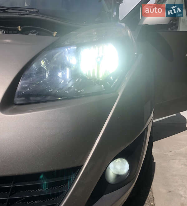 Мінівен Renault Scenic 2010 в Хмельницькому