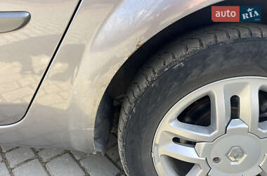Минивэн Renault Scenic 2008 в 
