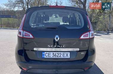 Минивэн Renault Scenic 2010 в 
