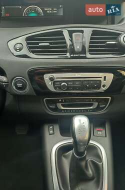 Мінівен Renault Scenic 2012 в 
