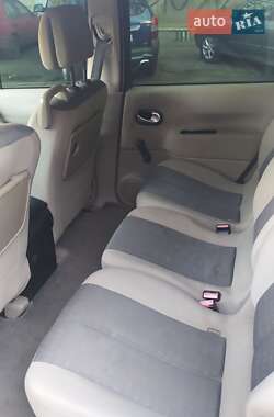 Мінівен Renault Scenic 2004 в 