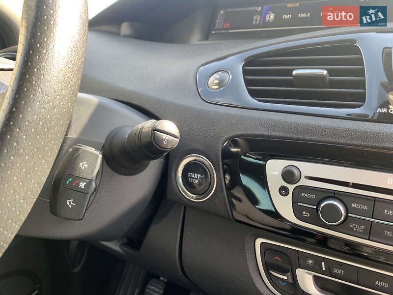 Мінівен Renault Scenic 2012 в Луцьку