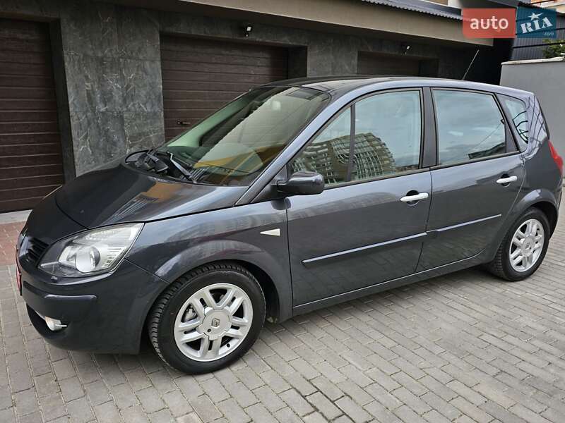 Мінівен Renault Scenic 2009 в Тернополі