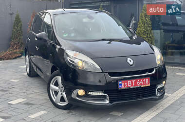 Минивэн Renault Scenic 2013 в 