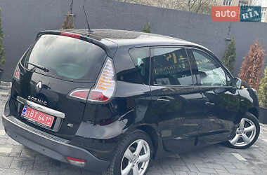 Минивэн Renault Scenic 2013 в 